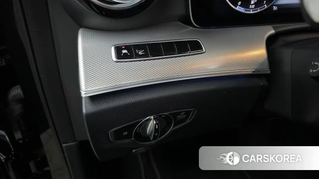 Mercedes-Benz E-Class W213 id 4615198 из Кореи 9