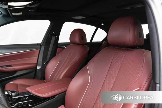 BMW 5 series PHEV id 4258937 из Китая 9