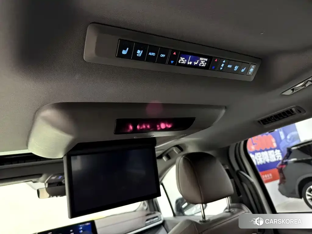 Toyota Sienna id 4583797 из Китая 9