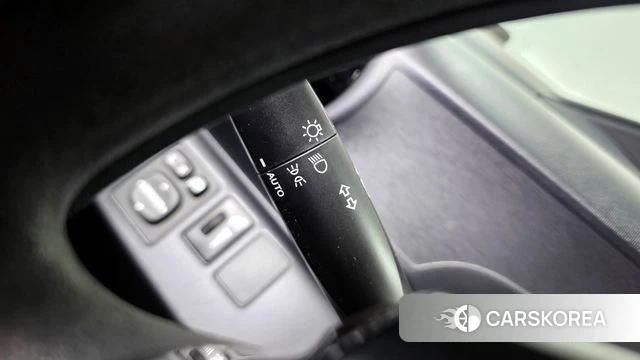 Toyota Prius C id 3834701 из Кореи 9