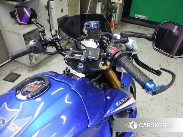 Suzuki GSX-S1000 id 4183615 из Японии 9