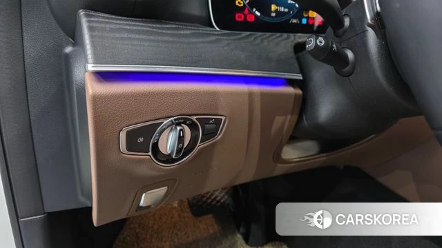 Mercedes-Benz E-Class W213 id 3964237 из Кореи 9