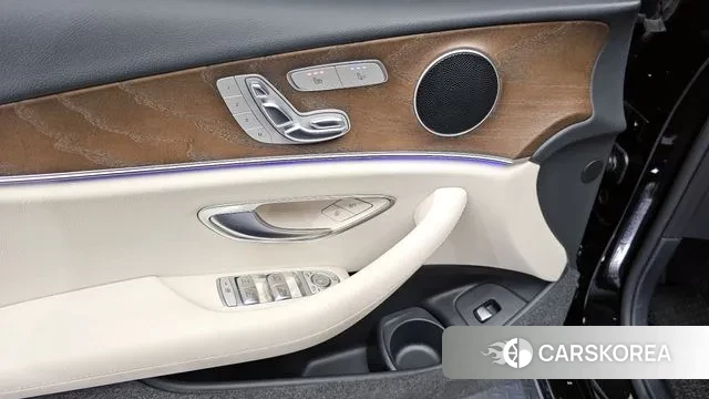 Mercedes-Benz E-Class W213 id 2999203 из Кореи 9