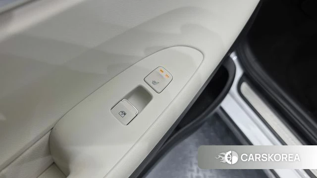 Hyundai The New Grandeur IG Hybrid id 4670986 из Кореи 9