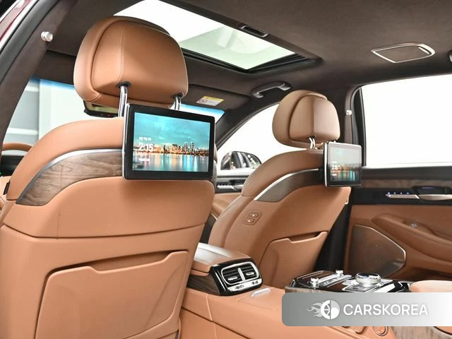 Genesis G90 id 4283949 из Кореи 9