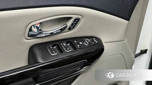 Kia The New Carnival id 3886056 из Кореи 9