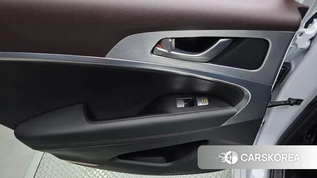 Genesis G70 id 3479965 из Кореи 9