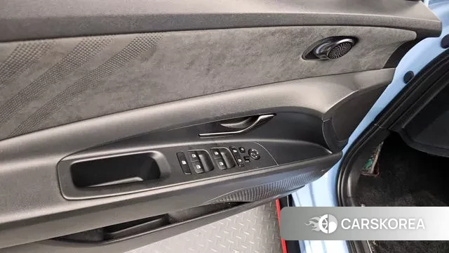 Hyundai Avante (CN7) id 3497443 из Кореи 9