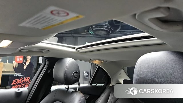 Mercedes-Benz C-Class W205 id 3800981 из Кореи 9