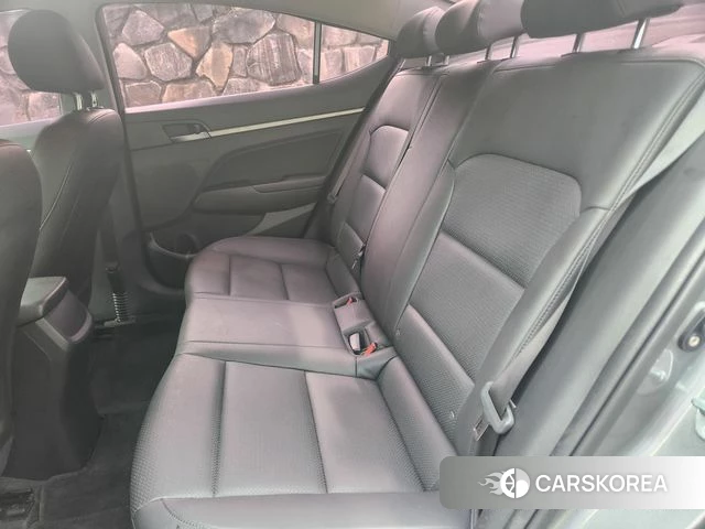 Hyundai Avante AD id 4596305 из Кореи 9