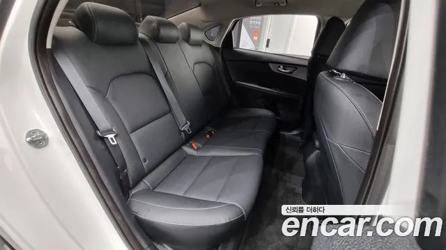 Kia Come New K3 id 2928132 из Кореи 9