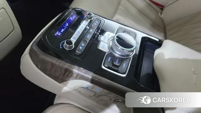 Genesis G90 id 3635555 из Кореи 9