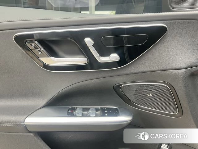 Mercedes-Benz Class C id 4358919 из Китая 9