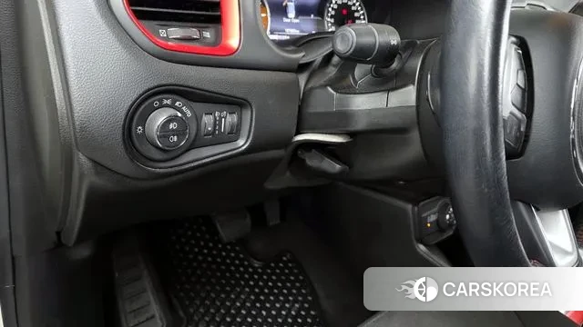 Jeep Renegade id 3351054 из Кореи 9