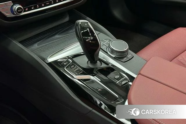 BMW 5 series id 4260266 из Китая 9