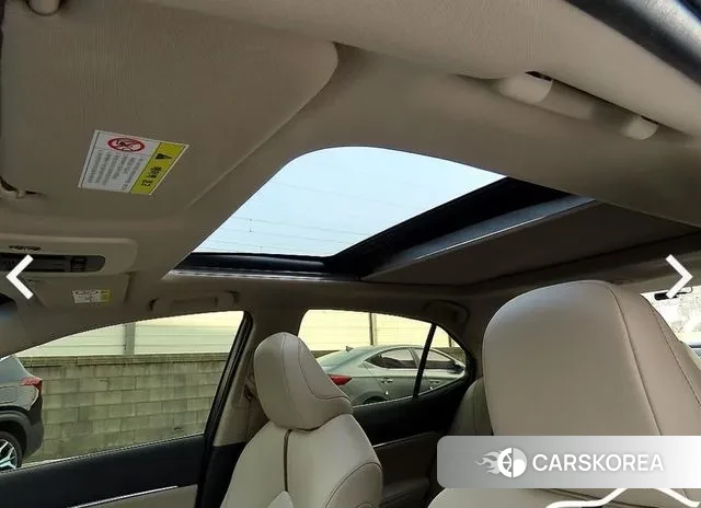 Toyota Camry (XV70) id 3622564 из Кореи 9