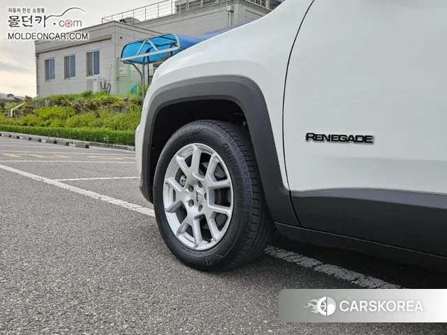 Jeep Renegade id 3011600 из Кореи 9