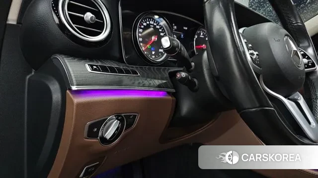 Mercedes-Benz E-Class W213 id 3009030 из Кореи 9