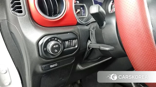 Jeep Gladiator (JT) id 2984961 из Кореи 9