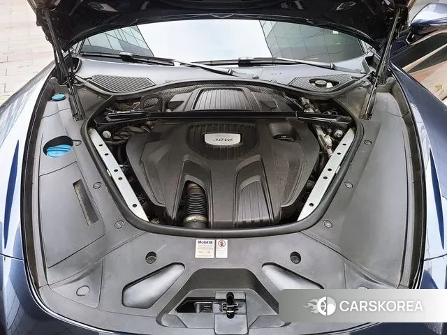 Porsche Panamera (971) id 3531181 из Кореи 9