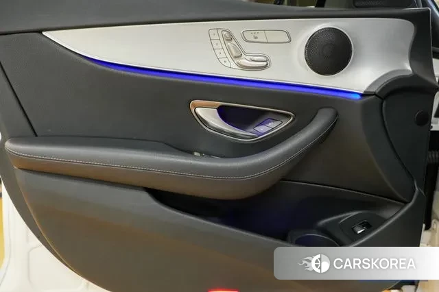 Mercedes-Benz E-Class W213 id 3753460 из Кореи 9