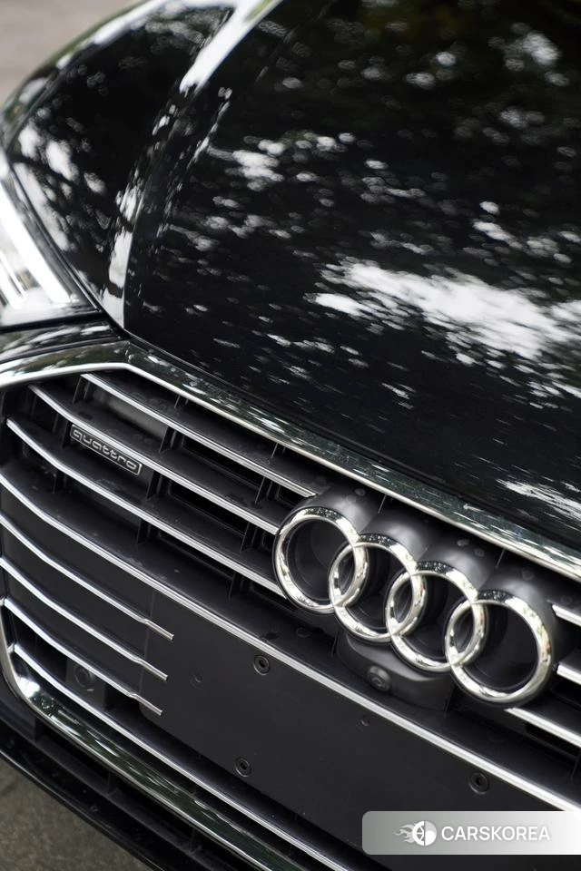 Audi A6L id 4353324 из Китая 9
