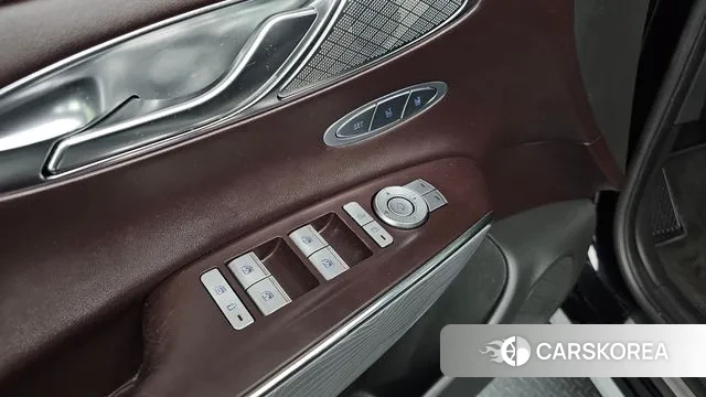 Genesis GV70 id 3556496 из Кореи 9