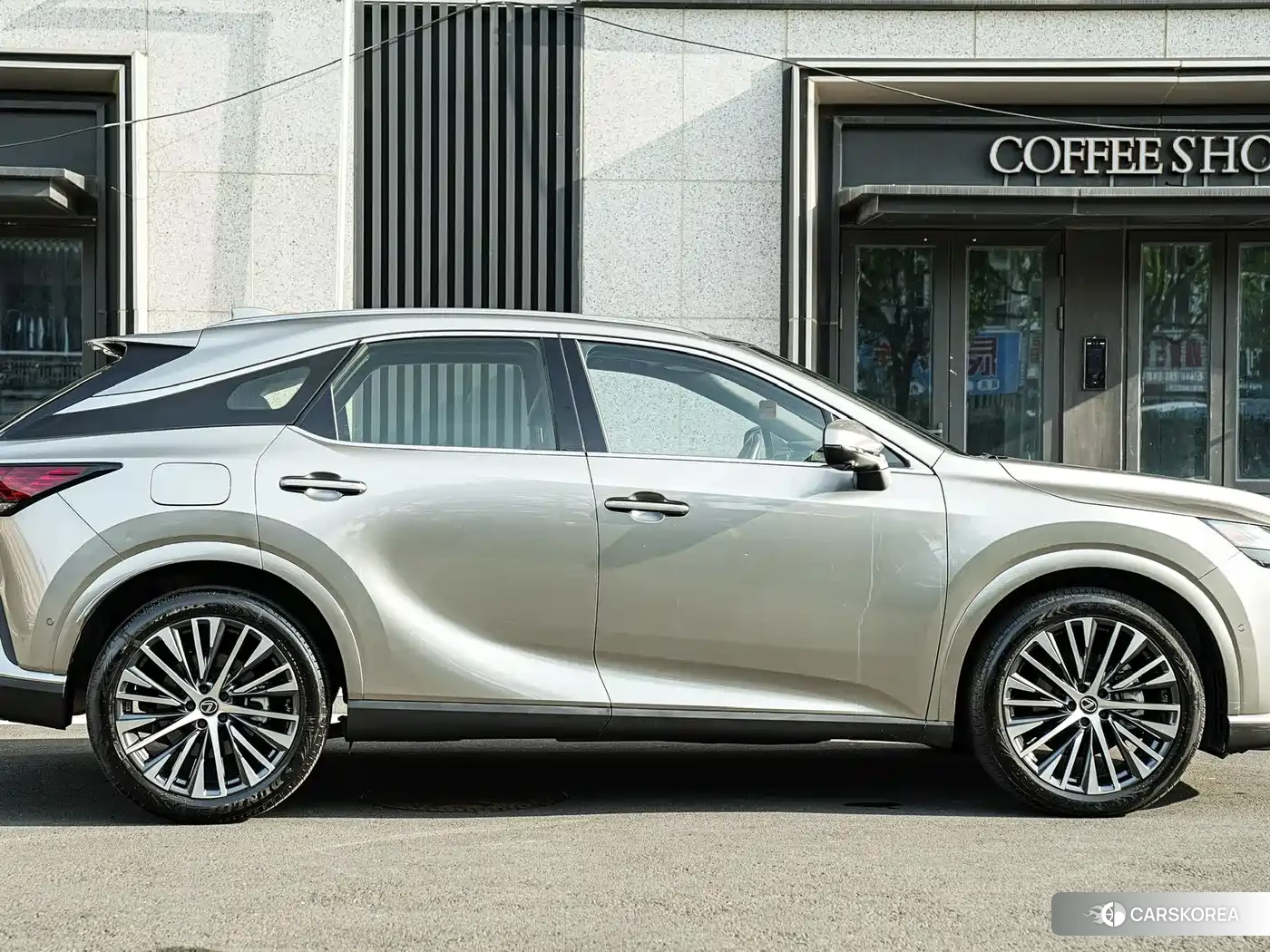 Lexus RX id 4600607 из Китая 9