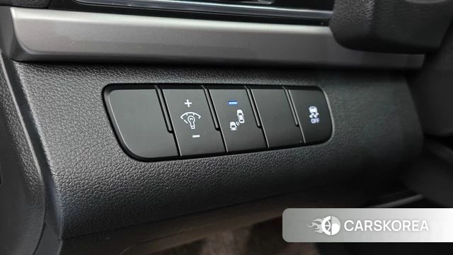 Hyundai Avante AD id 3924950 из Кореи 9