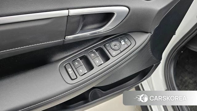 Hyundai Sonata (DN8) id 3923245 из Кореи 9