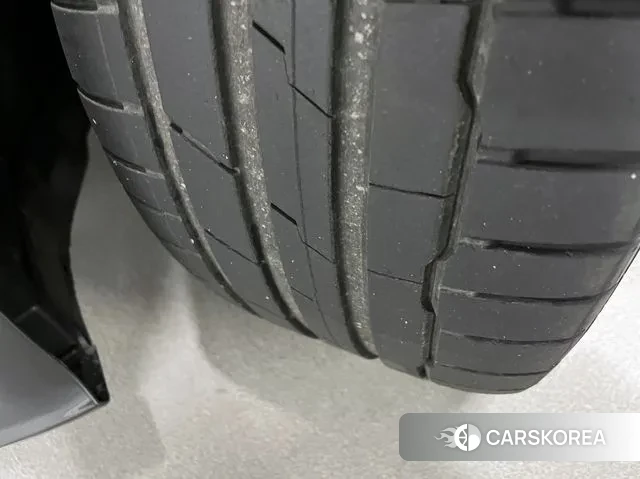 Audi A6 (C8) id 3708477 из Кореи 9