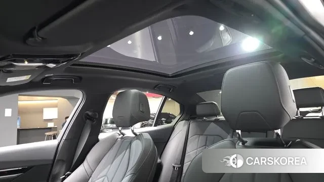 BMW 5 Series (G60) id 3544657 из Кореи 9