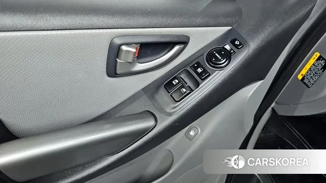 Hyundai The New Grand Starex id 3401841 из Кореи 9