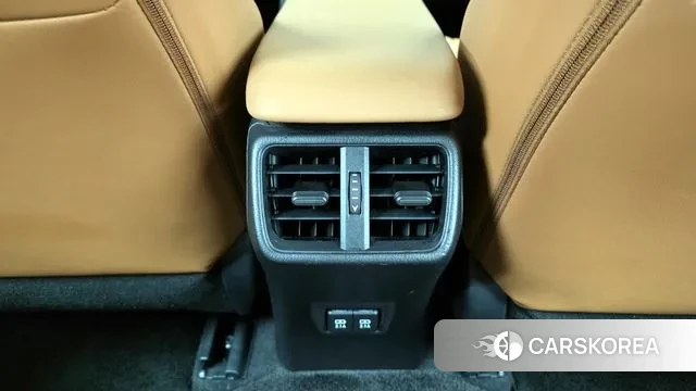 Lexus UX250h id 3713592 из Кореи 9