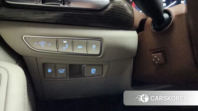 Genesis G90 id 3160688 из Кореи 9