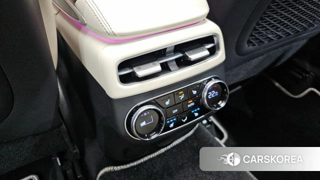 Genesis GV70 id 4201209 из Кореи 9