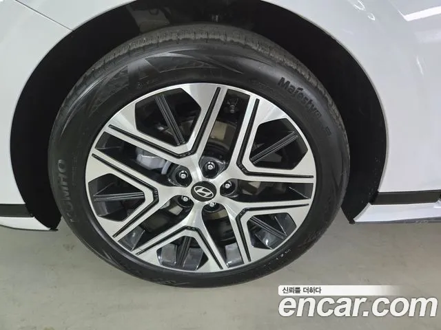 Hyundai Grandeur Hybrid (GN7) id 2568250 из Кореи 9