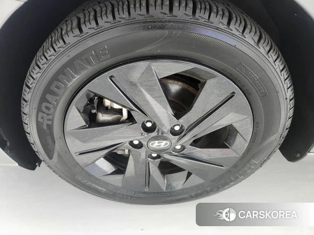 Hyundai Avante Hybrid (CN7) id 4018719 из Кореи 9