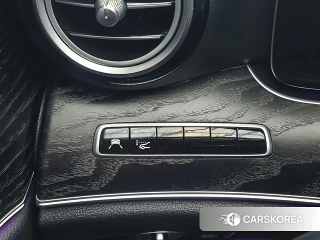 Mercedes-Benz E-Class W213 id 3661533 из Кореи 9