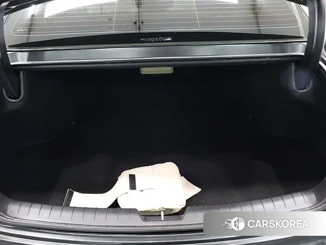 Hyundai Grandeur (GN7) id 3659539 из Кореи 9