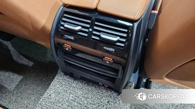 BMW 5 Series (G30) id 3372463 из Кореи 9