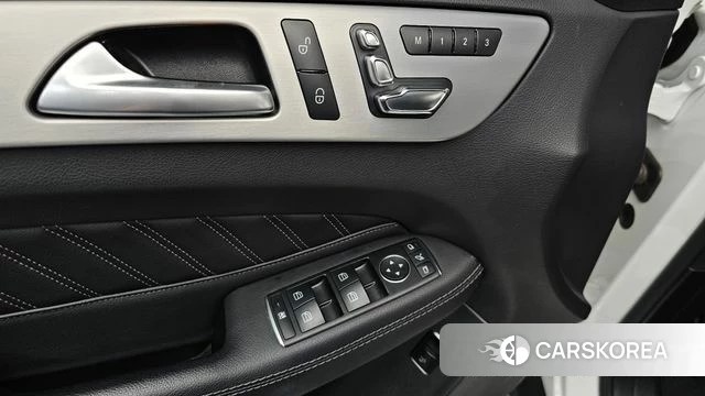 Mercedes-Benz GLE - Class W166 id 4633275 из Кореи 9