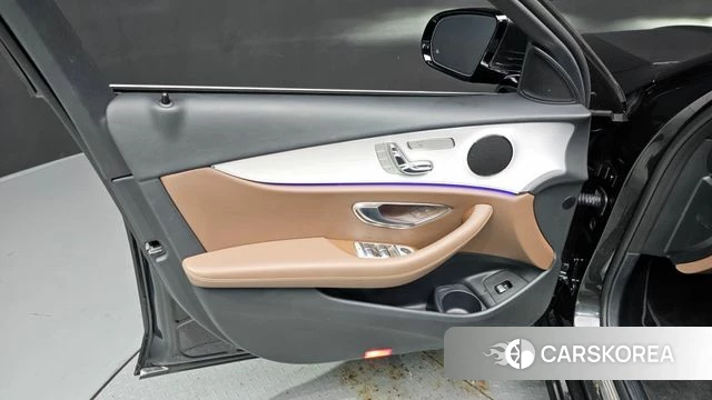 Mercedes-Benz E-Class W213 id 4529755 из Кореи 9