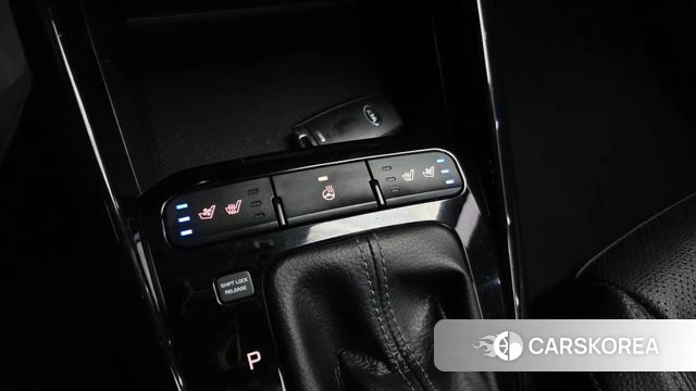 Kia Stonic id 3845051 из Кореи 9