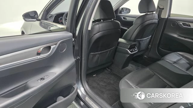 Hyundai The New Grandeur IG id 3936400 из Кореи 9