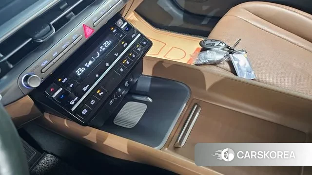 Hyundai Grandeur (GN7) id 3518127 из Кореи 9