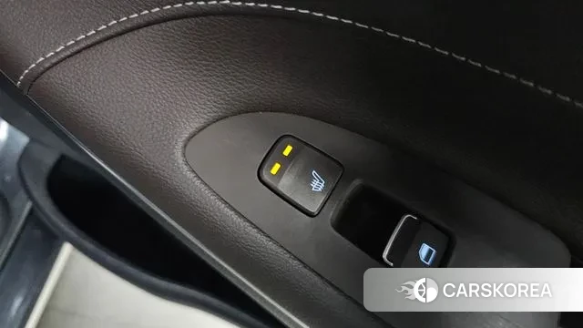 Hyundai Grandeur IG Hybrid id 3356873 из Кореи 9