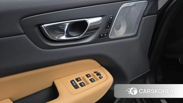 Volvo XC60 second Generation id 3850629 из Кореи 9