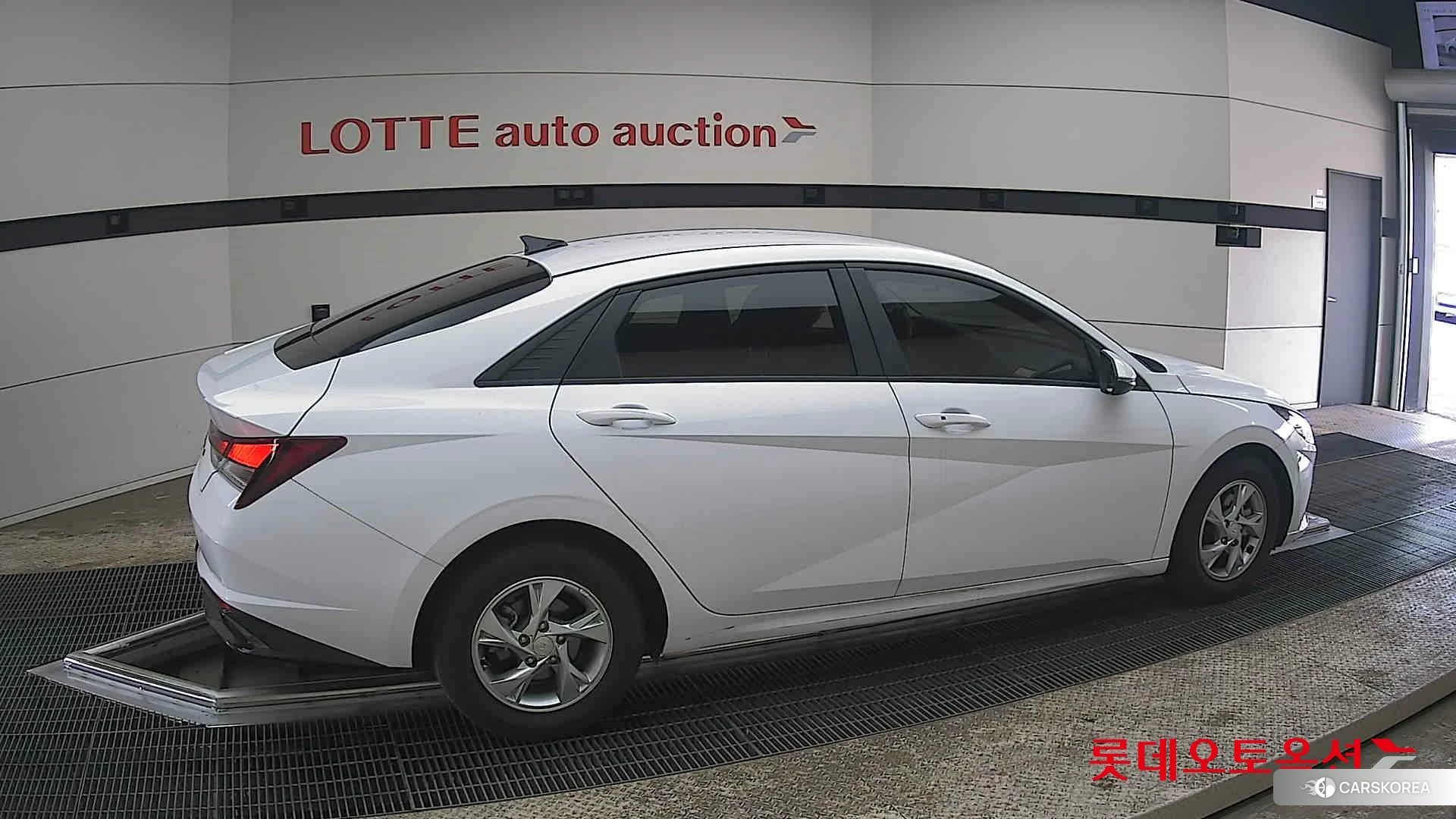 Hyundai Avante id 3869267 из Кореи 9