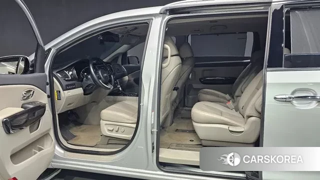 Kia The New Carnival id 3736828 из Кореи 9